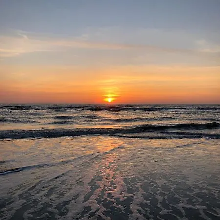 Grosszuegiges In Strandnaehe Im Herzen St. Peter-ordings * Böhl
