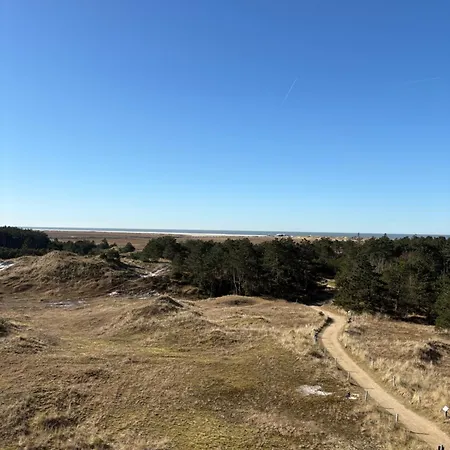 Grosszuegiges In Strandnaehe Im Herzen St. Peter-ordings Санкт-Петер-Ординг